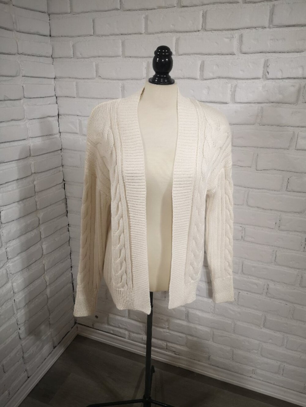 Banana Republic Women's Size XS Ivory Cable Stitch Solid Open Cardigan Fall